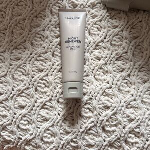 Maelove Night Renewer Glycolic Acid Cream